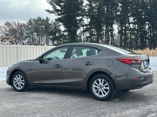 2017 Mazda Mazda3 Sport