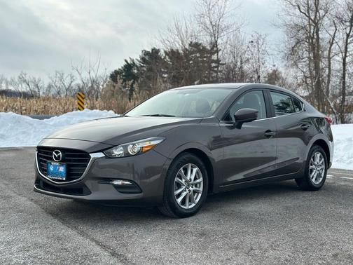 2017 Mazda Mazda3 Sport