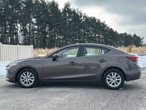 2017 Mazda Mazda3 Sport