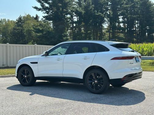 2023 Jaguar F-PACE S
