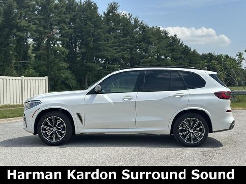 2022 BMW X5 M50i