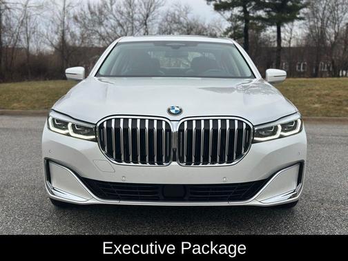 2022 BMW 750 i xDrive