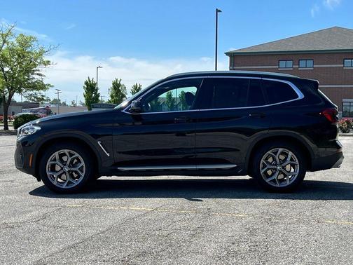 Black Sapphire Metallic 2024 BMW X3 xDrive30i