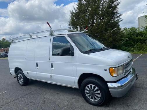 2002 Ford E150 Cargo