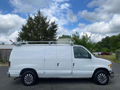 2002 Ford E150 Cargo