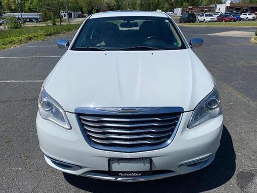 2013 Chrysler 200 Limited