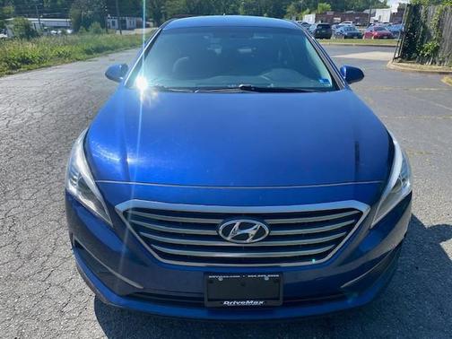 Lakeside Blue 2016 Hyundai SONATA SE