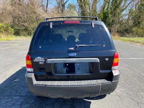 2005 Ford Escape XLT
