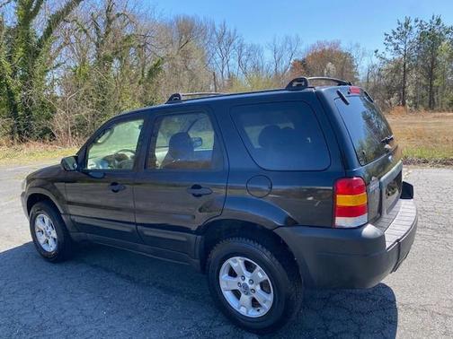 2005 Ford Escape XLT