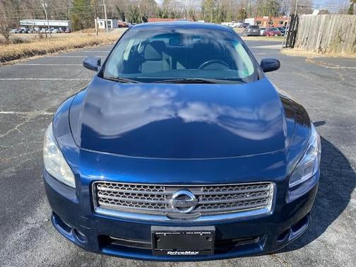 2010 Nissan Maxima S