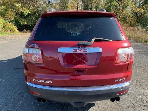 2010 GMC Acadia SLT-2