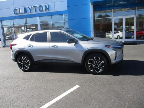 2026 Chevrolet Trax FWD 2RS