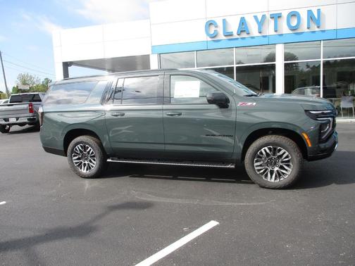 2026 Chevrolet Suburban Z71, 4WD