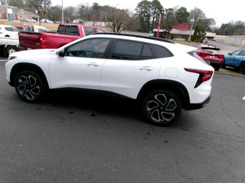 2026 Chevrolet Trax FWD 2RS