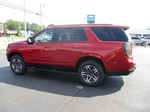 2025 Chevrolet Tahoe 4WD Z71