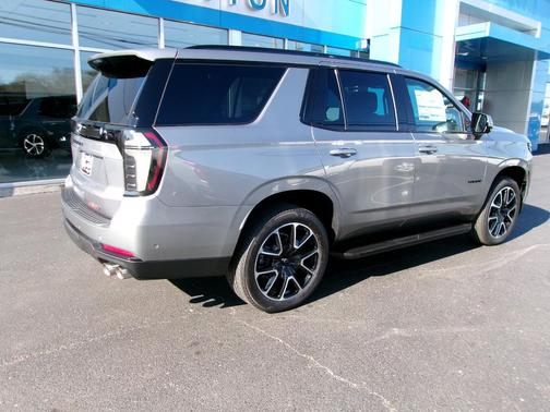 2026 Chevrolet Tahoe 4WD RST