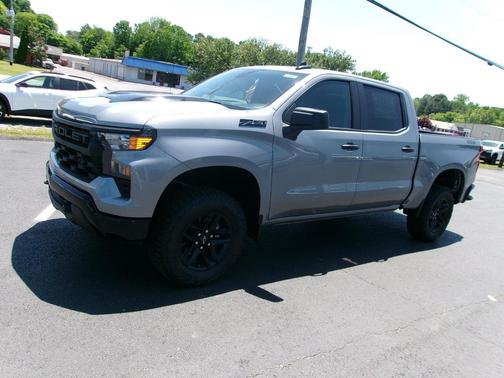Sterling Gray Metallic 2026 Chevrolet Silverado 1500 Custom Trail Boss