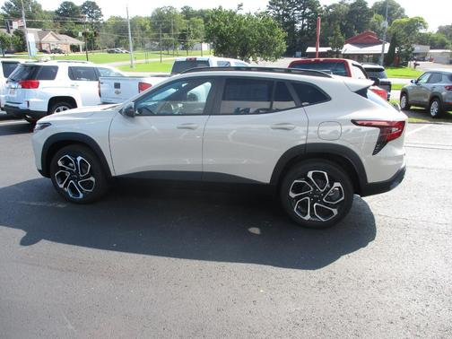 2026 Chevrolet Trax FWD 2RS