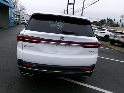 2025 Buick Enclave Preferred FWD