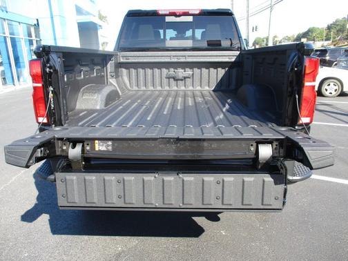 2026 Chevrolet Silverado 2500 Crew Cab, Standard Bed, XR2, 4WD