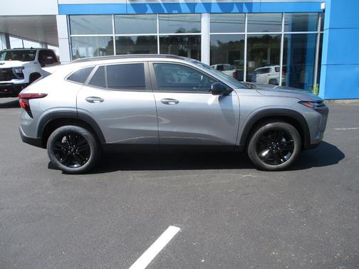 2025 Chevrolet Trax FWD ACTIV