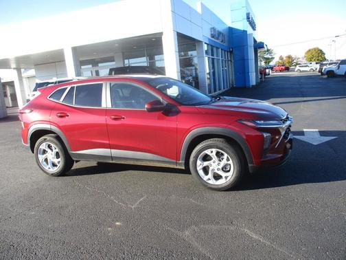 2024 Chevrolet Trax LS