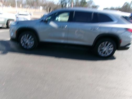 2025 Buick Enclave Preferred FWD