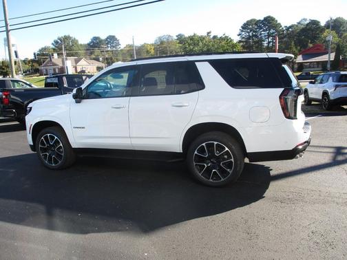 2026 Chevrolet Tahoe 4WD RST