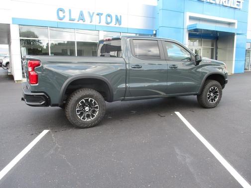 2026 Chevrolet Silverado 1500 ZR2