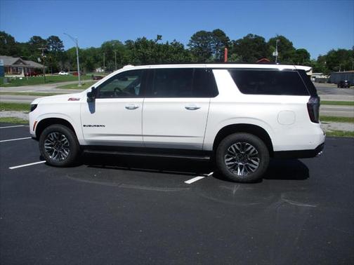 2025 Chevrolet Suburban 4WD Z71