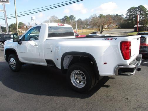 2026 Chevrolet Silverado 3500 LT