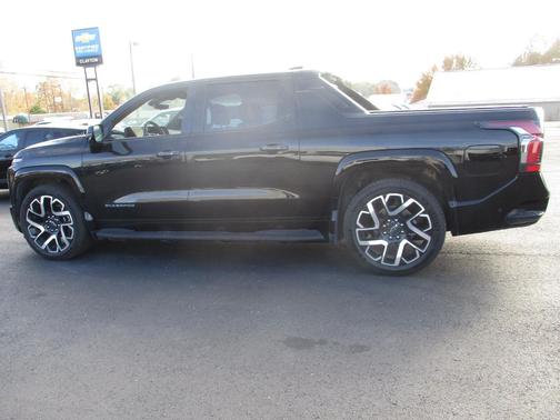 2024 Chevrolet Silverado EV First-Edition RST 4WD