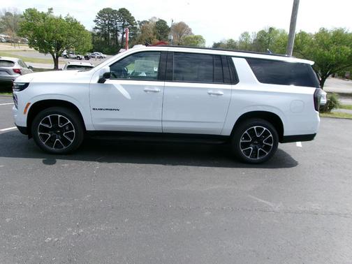 Summit White 2026 Chevrolet Suburban RST