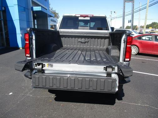 2026 Chevrolet Silverado 2500 Crew Cab, Standard Bed, XR2, 4WD