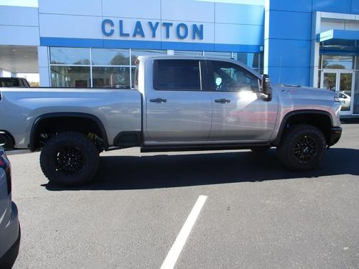 2026 Chevrolet Silverado 2500 Crew Cab, Standard Bed, XR2, 4WD