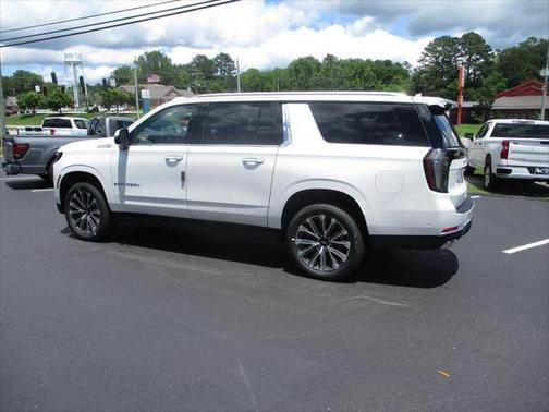 2025 Chevrolet Suburban 4WD High Country