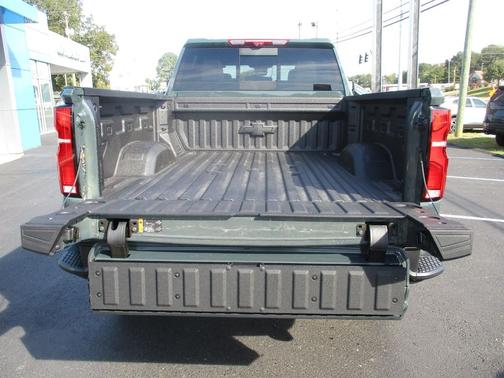 2026 Chevrolet Silverado 2500 Crew Cab, Standard Bed, XR2, 4WD