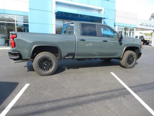 2026 Chevrolet Silverado 2500 Crew Cab, Standard Bed, XR2, 4WD
