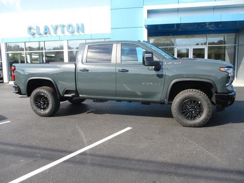 2026 Chevrolet Silverado 2500 Crew Cab, Standard Bed, XR2, 4WD