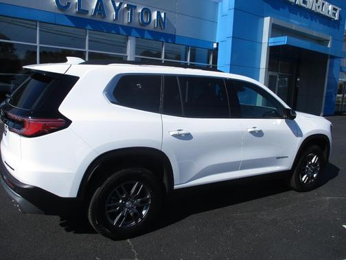 2025 GMC Acadia FWD Elevation