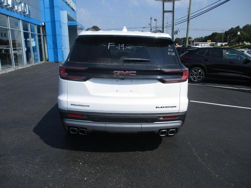 2025 GMC Acadia FWD Elevation