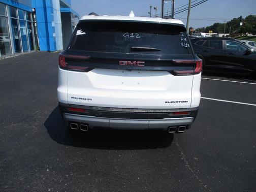 2025 GMC Acadia FWD Elevation