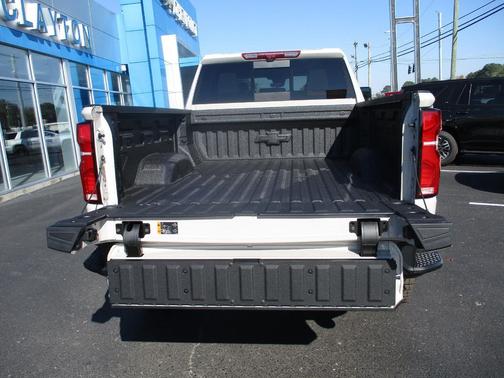 2026 Chevrolet Silverado 2500 Crew Cab, Standard Bed, XR2, 4WD