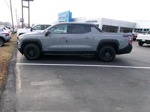 2026 Chevrolet Silverado EV LT