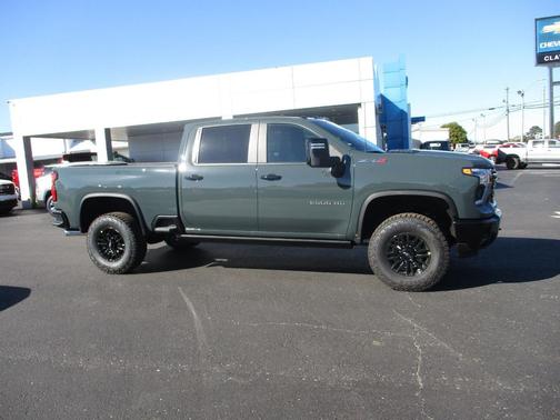 2026 Chevrolet Silverado 2500 Crew Cab, Standard Bed, XR2, 4WD