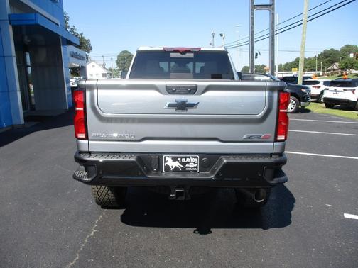 2026 Chevrolet Silverado 2500 ZR2