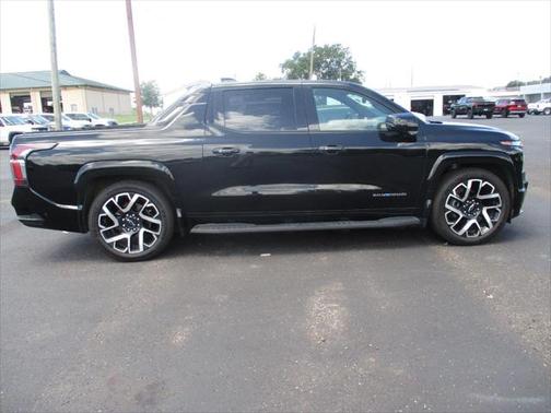 2024 Chevrolet Silverado EV First-Edition RST 4WD