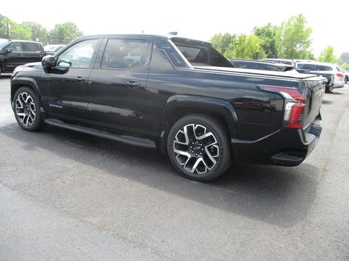 2024 Chevrolet Silverado EV First-Edition RST 4WD