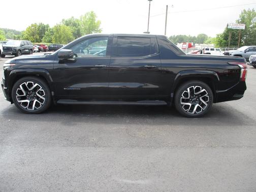 2024 Chevrolet Silverado EV First-Edition RST 4WD