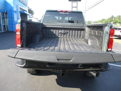 2026 Chevrolet Silverado 2500 ZR2